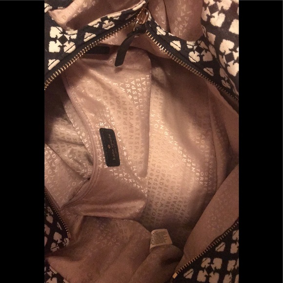 Kate Spade New York Hand Bag - Picture 2 of 2